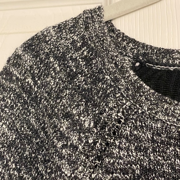 LOFT Black/Grey Crewneck Sweater - Picture 6 of 11